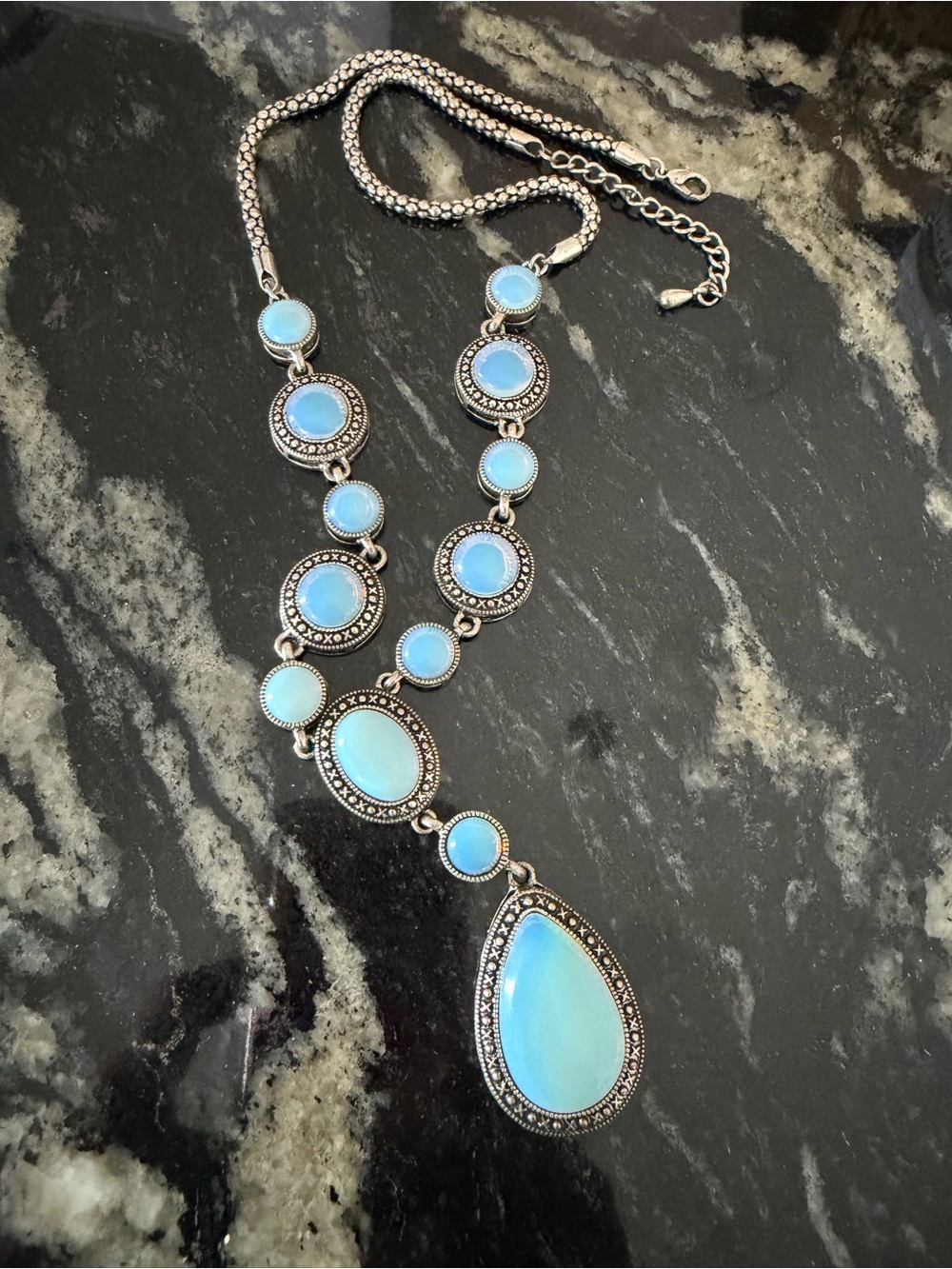 Opalescent Glass Teardrop Pendant Necklace